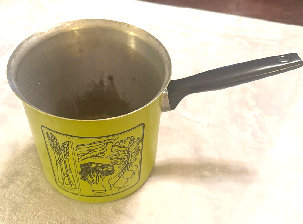 VTG Wear-Ever Pot Pan Aluminum Tall avocado green vegetable design MCM wearever
